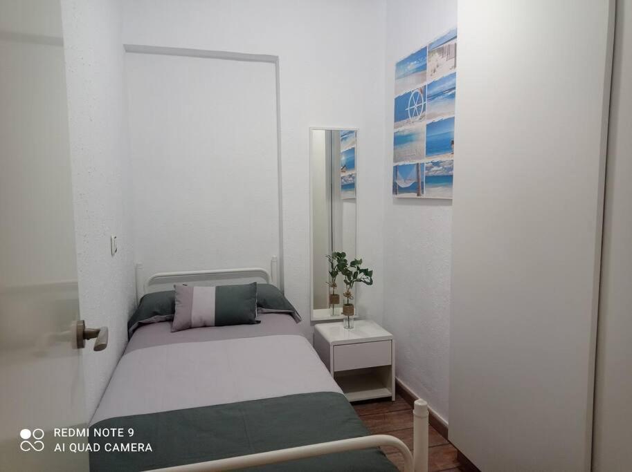 Apartamento Playa بلايا بوبلا دي فارنالز المظهر الخارجي الصورة