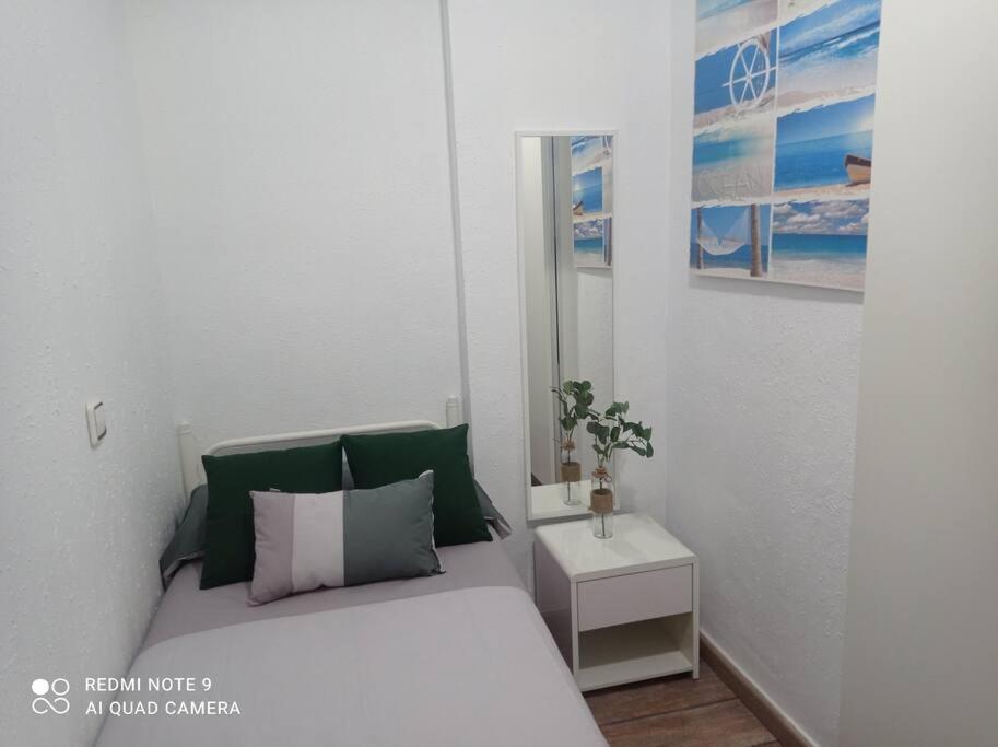 Apartamento Playa بلايا بوبلا دي فارنالز المظهر الخارجي الصورة
