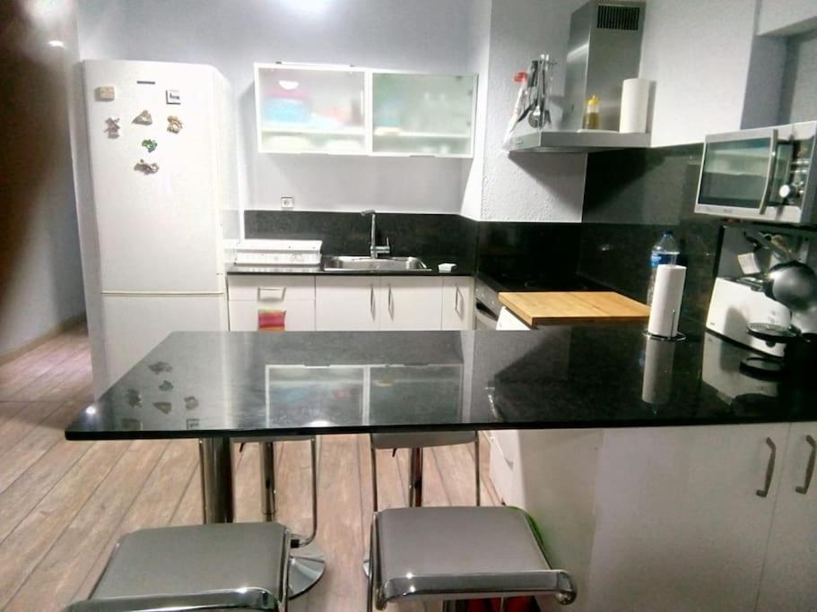Apartamento Playa بلايا بوبلا دي فارنالز المظهر الخارجي الصورة